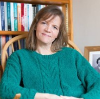 Annie Lyons