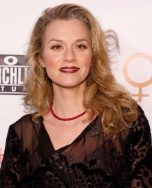 Hilarie Burton
