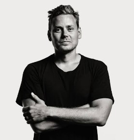 John Mark Comer