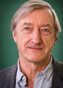 Julian Barnes