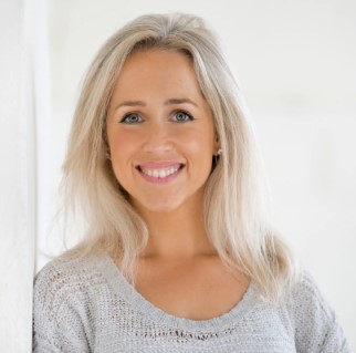 Kate Riordan