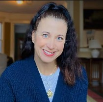 Lindsay Currie