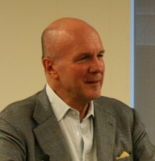 Simon Winchester