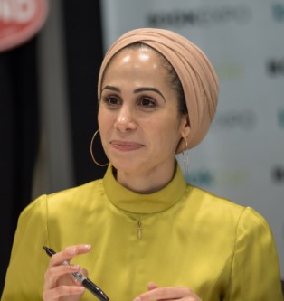 Tahereh Mafi