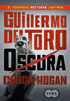 Oscura de Guillermo del Toro, portada del libro