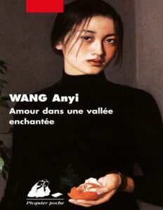 Amour Dans Une Vallee Enchantee