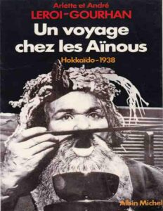 Un Voyage Chez Les Ainous